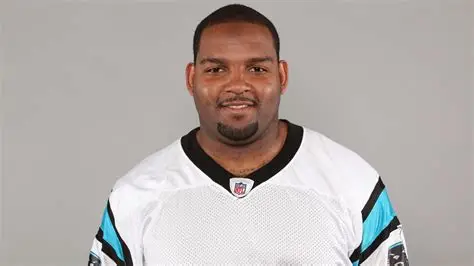 Former NFL Player And Laboratory Owner Convicted In $328M Genetic Testing Fraud Scheme